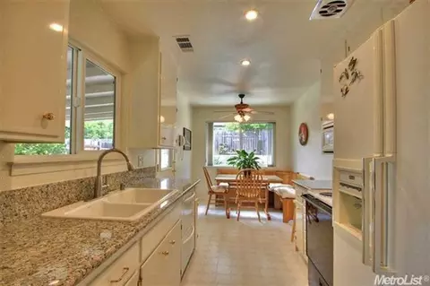 6126 Sylvester Way, Carmichael, CA 95608 photo 7