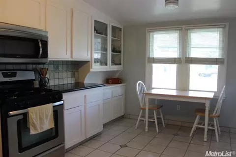 2124 Moffett Rd, Ceres, CA 95307 photo 4