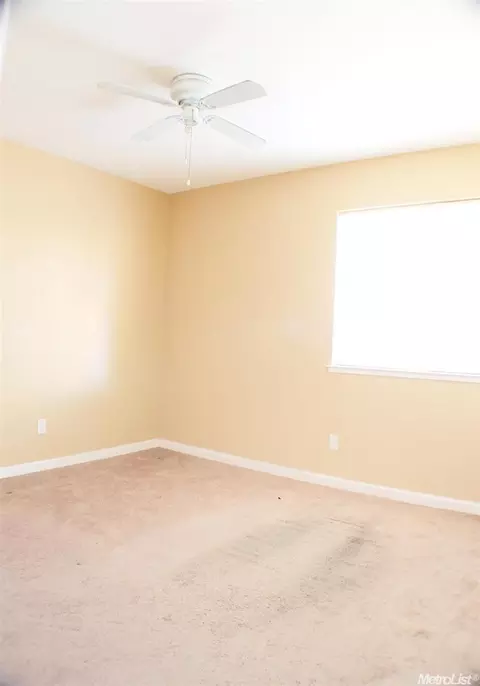 3912 Gatesville Ave, Modesto, CA 95357 photo 13