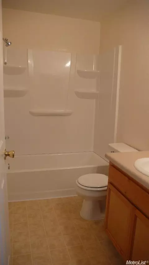 570 Monique Ct, Merced, CA 95341 photo 10