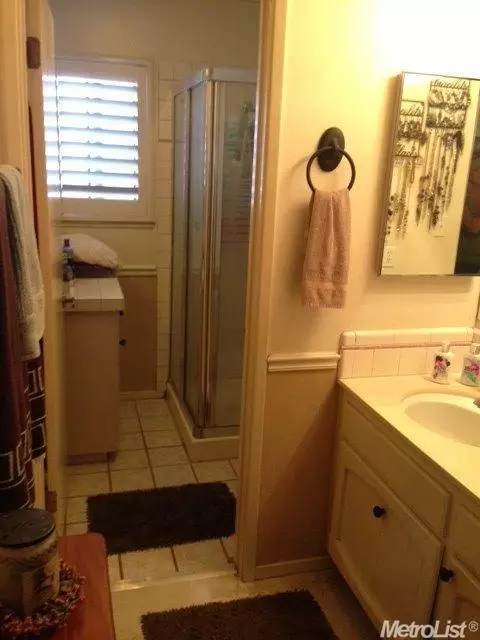 3705 Carson Oak Dr, Modesto, CA 95355 photo 13