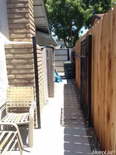 3705 Carson Oak Dr, Modesto, CA 95355 photo 15