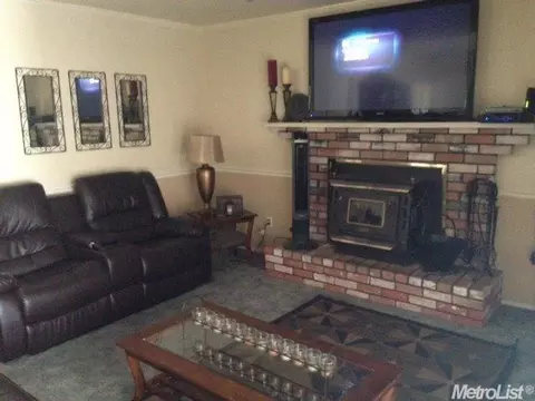 3705 Carson Oak Dr, Modesto, CA 95355 photo 9