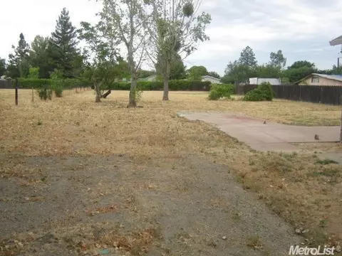 1599 3rd Ave, Olivehurst, CA 95961 photo 4