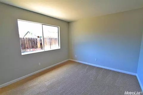 1910 Alegre Dr, Tracy, CA 95376 photo 16