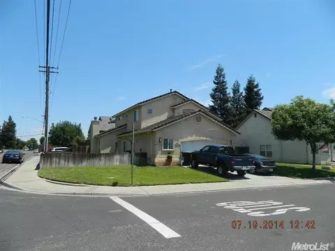 1242 Hasley Dr, Modesto, CA 95358 photo 2