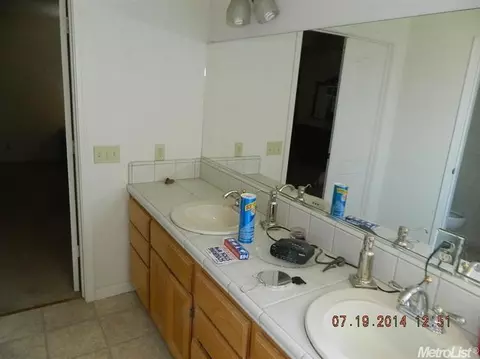 1242 Hasley Dr, Modesto, CA 95358 photo 18