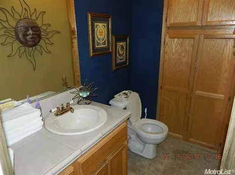 1242 Hasley Dr, Modesto, CA 95358 photo 8