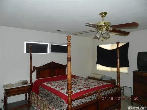 1242 Hasley Dr, Modesto, CA 95358 photo 15
