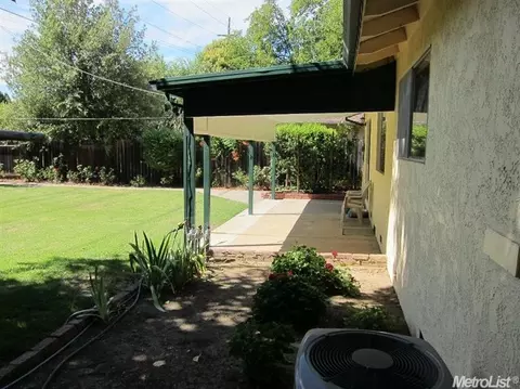 1003 L St, Davis, CA 95616 photo 17