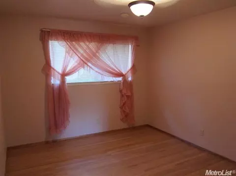 1003 L St, Davis, CA 95616 photo 15