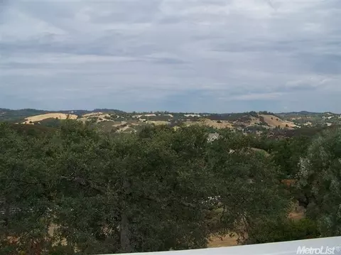 2441 Roundhill Cir, Placerville, CA 95667 photo 4
