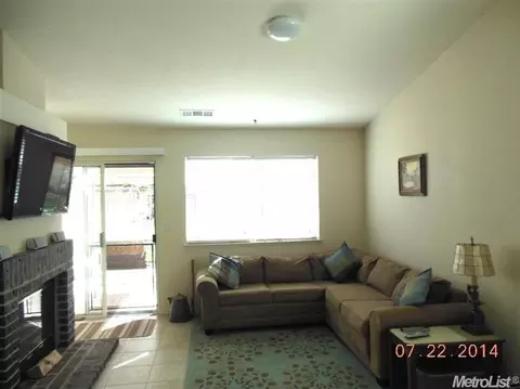 935 Pinecrest Ct, Lathrop, CA 95330 photo 6