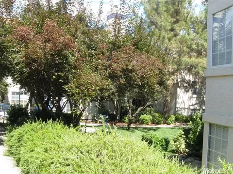 404 Beachcomber Dr, Rocklin, CA 95677 photo 5
