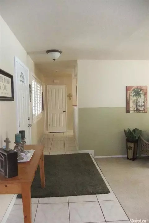 3424 Elke Ct, Modesto, CA 95355 photo 4