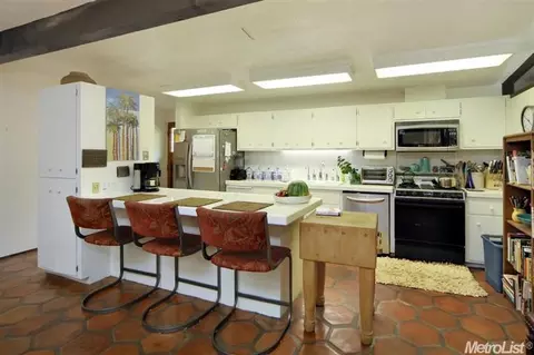 1206 Purdue Dr, Davis, CA 95616 photo 9