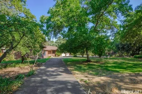 27290 Willowbank Rd, Davis, CA 95618 photo 4