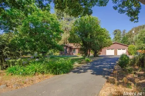 27290 Willowbank Rd, Davis, CA 95618 photo 2