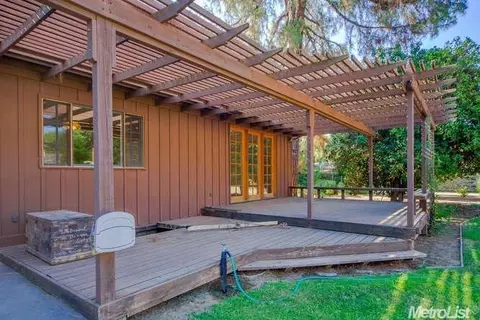 27290 Willowbank Rd, Davis, CA 95618 photo 5