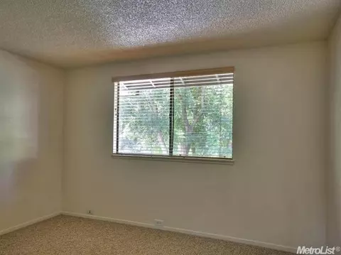 1929 Edgebrook Dr #c, Modesto, CA 95354 photo 12