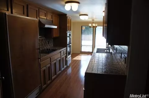 2633 Willow Way, Carmichael, CA 95608 photo 6