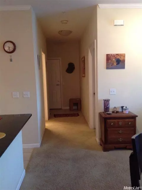 1818 Moore Blvd #202, Davis, CA 95618 photo 4