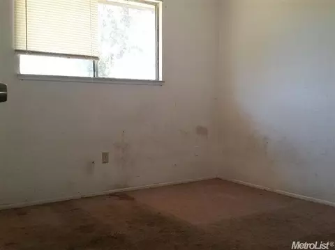 4808 Cameron Ct, Modesto, CA 95357 photo 6