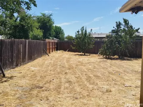 4808 Cameron Ct, Modesto, CA 95357 photo 12