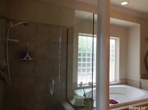 570 Springcreek Pl, Manteca, CA 95337 photo 11