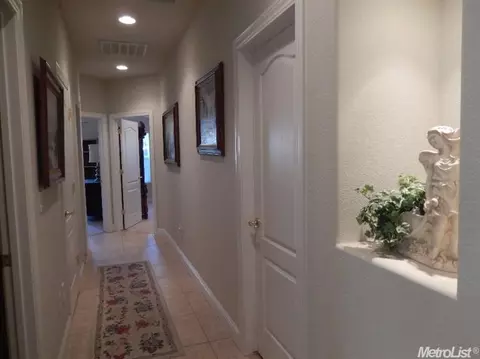 570 Springcreek Pl, Manteca, CA 95337 photo 9