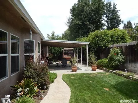 570 Springcreek Pl, Manteca, CA 95337 photo 16