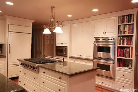 3617 Chiburis Ct, Modesto, CA 95356 photo 8