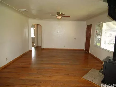 2012 Haddon Ave, Modesto, CA 95354 photo 5