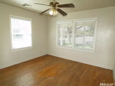 2012 Haddon Ave, Modesto, CA 95354 photo 10