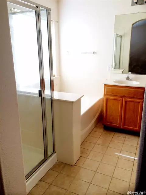 712 Elyar Mountain Ct, Newman, CA 95360 photo 10