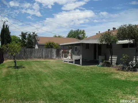 1275 S Sunset Dr, Lodi, CA 95240 photo 14
