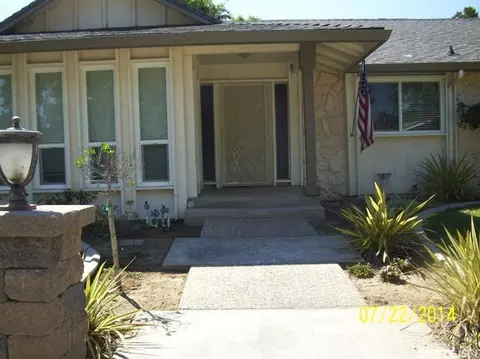3901 Beyer Park Dr, Modesto, CA 95355 photo 3