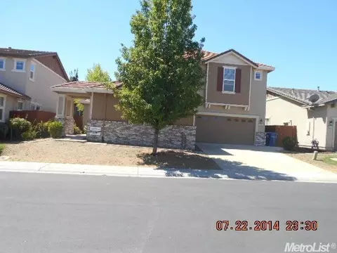 1075 Limestone Dr, Folsom, CA 95630 photo 2