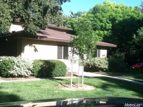2726 Bidwell St #1, Davis, CA 95618 photo 1