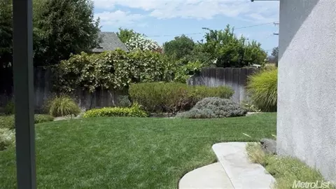 329 Cottage Ave, Manteca, CA 95336 photo 25