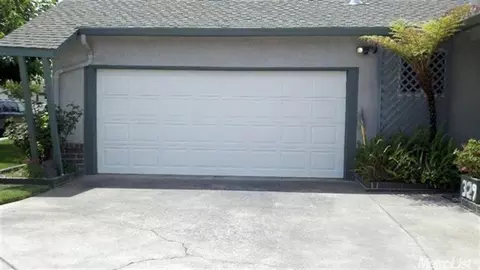 329 Cottage Ave, Manteca, CA 95336 photo 3