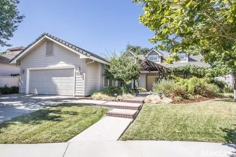 4231 Dogwood Pl, Davis, CA 95618 photo 1