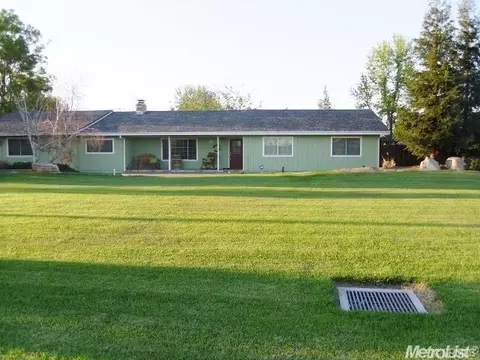 2424 Yosemite, Merced, CA 95340 photo 1