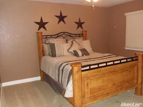 2424 Yosemite, Merced, CA 95340 photo 8