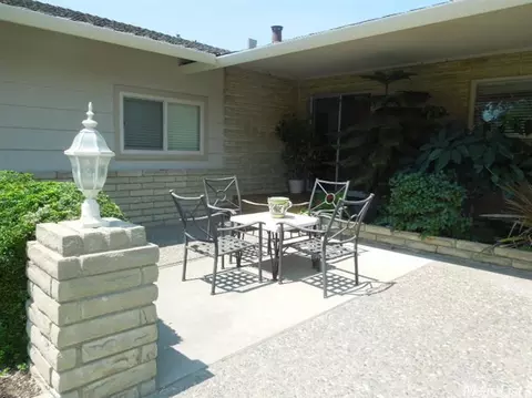 3105 Williamsburg Way, Modesto, CA 95355 photo 4