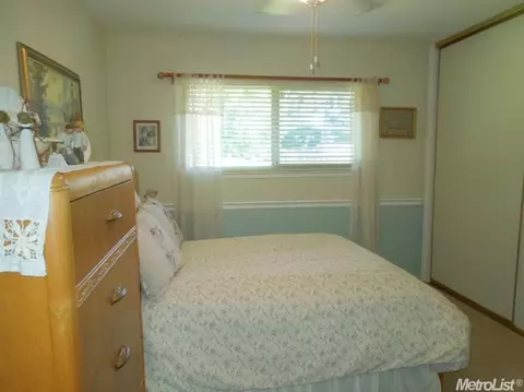 3105 Williamsburg Way, Modesto, CA 95355 photo 16