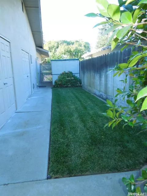 3105 Williamsburg Way, Modesto, CA 95355 photo 20