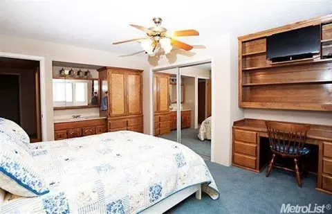 18686 E Clausen Rd, Turlock, CA 95380 photo 10