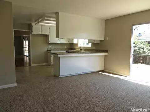 2944 Candido Ct, Tracy, CA 95376 photo 8