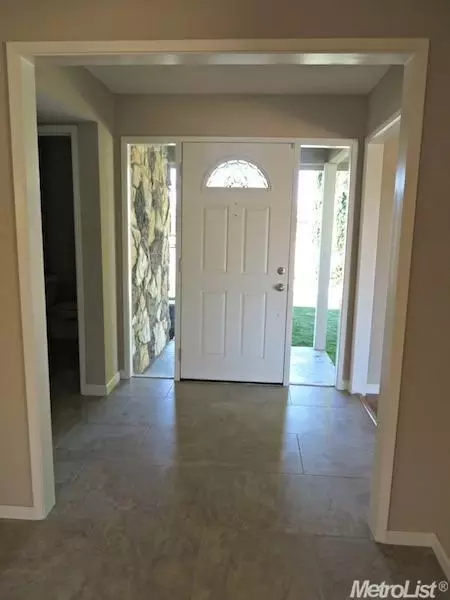 2944 Candido Ct, Tracy, CA 95376 photo 3